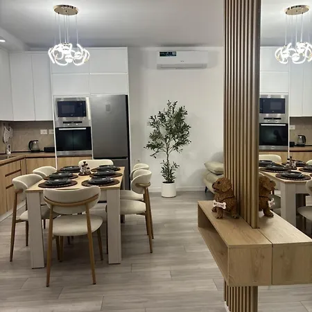 The City's Nest Appartement Elbasan