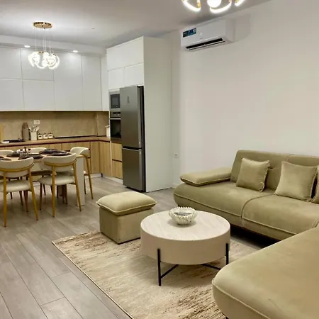 The City's Nest * Elbasan